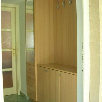 eloszoba-butor-keszites-008.jpg
